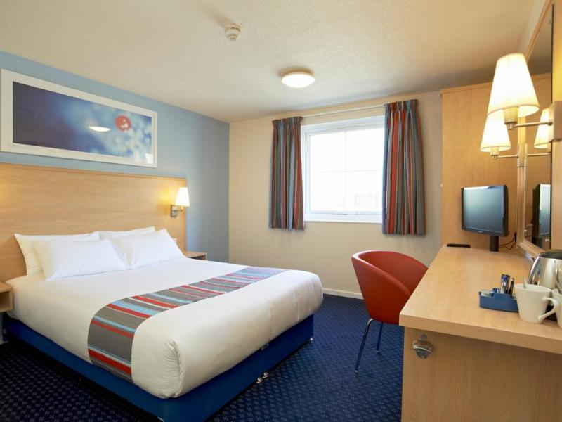 Travelodge Newbury Tot Hill Highclere Exterior foto