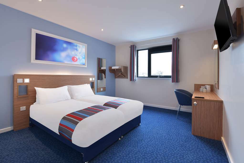 Travelodge Newbury Tot Hill Cameră foto